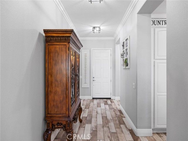 10812 Katepwa Street, Apple Valley, CA 92308