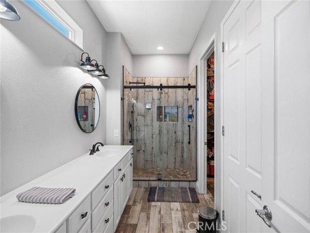 10812 Katepwa Street, Apple Valley, CA 92308