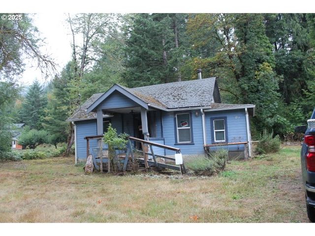 21620 Glaze Rd, Noti, OR 97461
