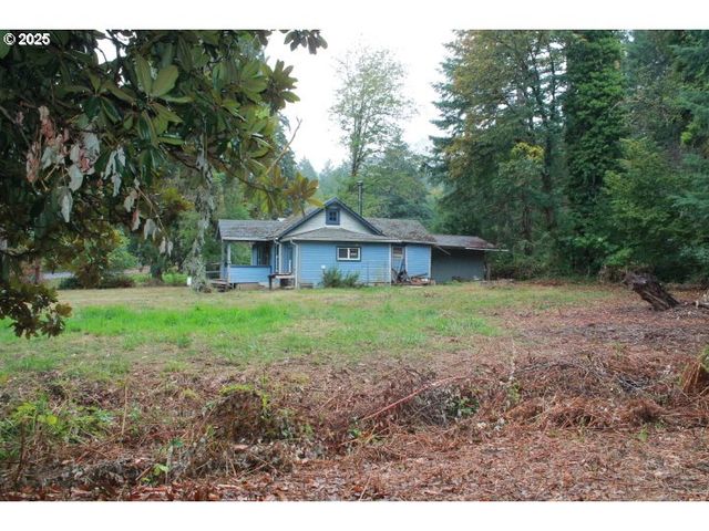 21620 Glaze Rd, Noti, OR 97461