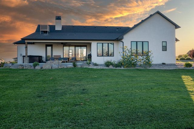 1648 Saddle Ring Court, Loma, CO 81524
