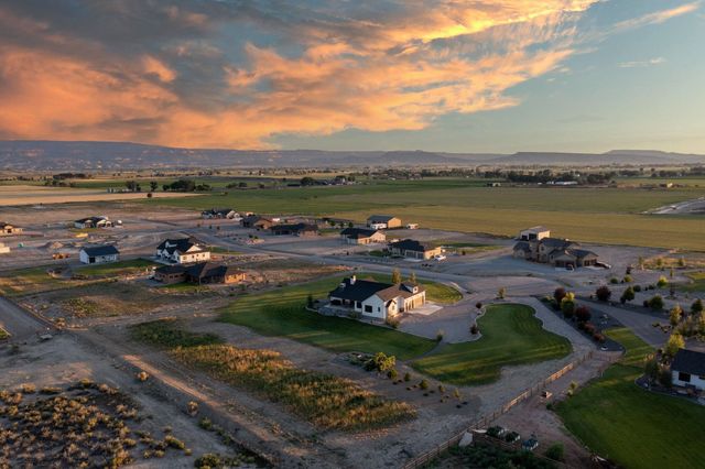 1648 Saddle Ring Court, Loma, CO 81524