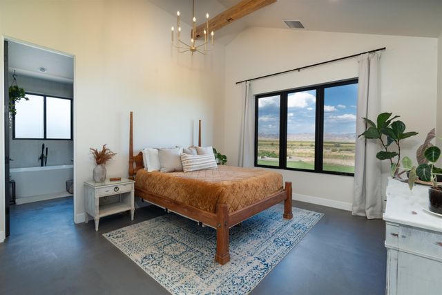 1648 Saddle Ring Court, Loma, CO 81524