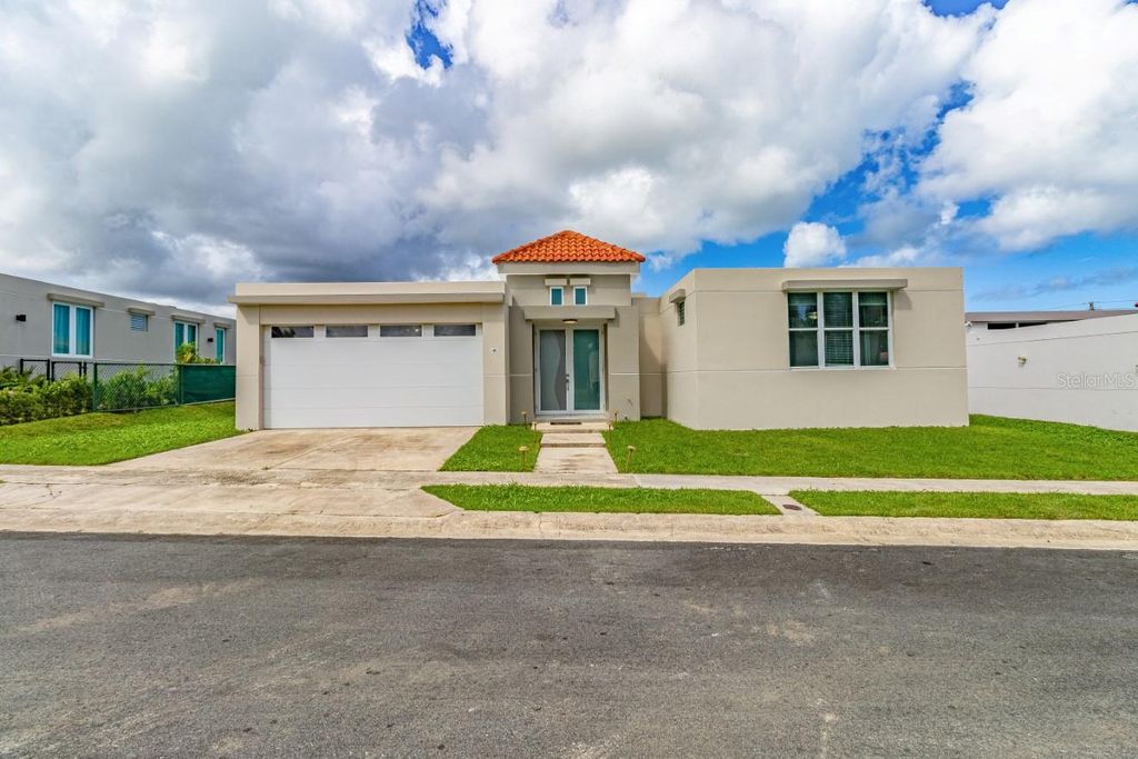 409 Via Sol 409 VIA SOL, Luquillo, PR 00773