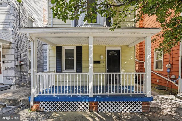 173 N WATER ST, Spring Grove, PA 17362