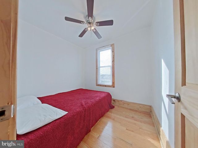 4490 LIVINGSTON ST, Philadelphia, PA 19137