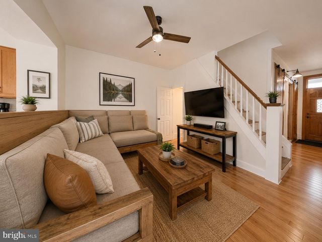 4490 LIVINGSTON ST, Philadelphia, PA 19137