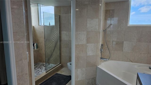 3370 Hidden Bay Dr 2415, Aventura, FL 33180