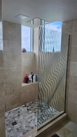 3370 Hidden Bay Dr 2415, Aventura, FL 33180