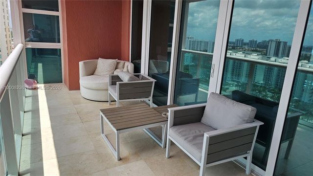 3370 Hidden Bay Dr 2415, Aventura, FL 33180