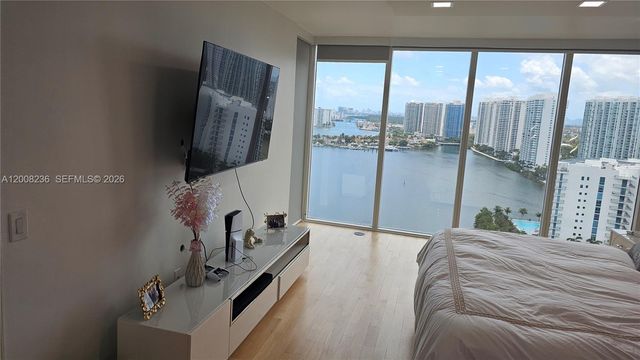 3370 Hidden Bay Dr 2415, Aventura, FL 33180