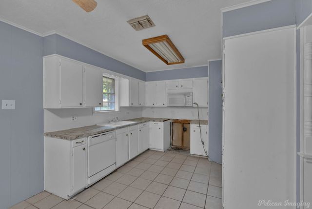 506 Whispering Pine Circle, Haughton, LA 71037