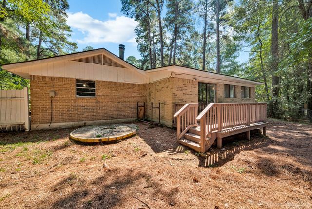 506 Whispering Pine Circle, Haughton, LA 71037