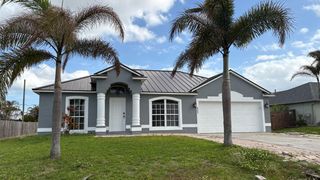 637 SE Tanner Avenue, Port St. Lucie, Port St Lucie, FL 34984