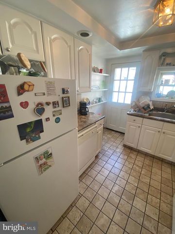 2719 E BIRCH ST, Philadelphia, PA 19134