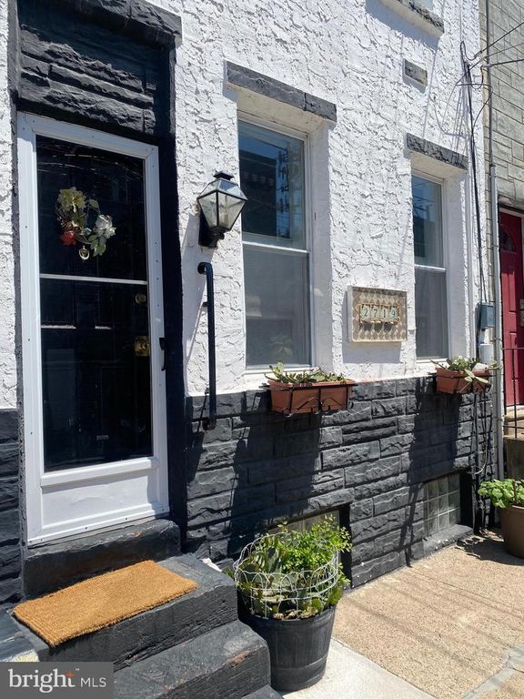 2719 E BIRCH ST, Philadelphia, PA 19134