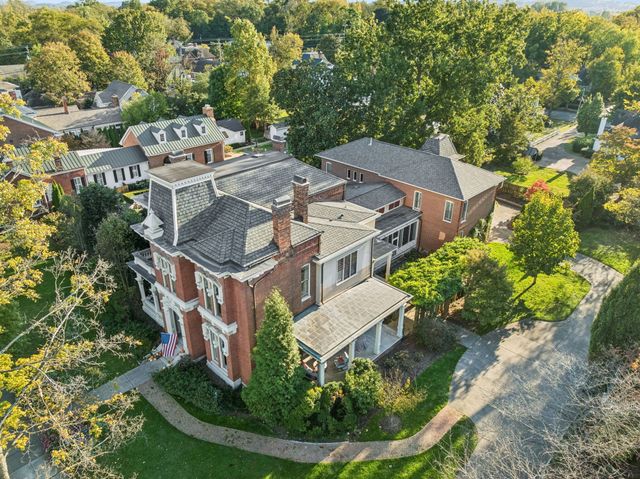 214 3rd Ave, S, Franklin, TN 37064