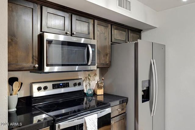 2206 E CAMBRIDGE Avenue, Phoenix, AZ 85006