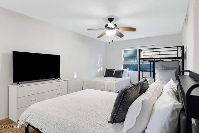 2206 E CAMBRIDGE Avenue, Phoenix, AZ 85006