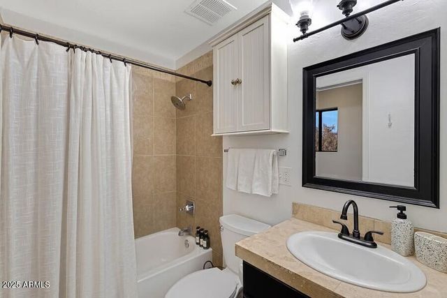 2206 E CAMBRIDGE Avenue, Phoenix, AZ 85006