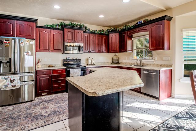 244 E RANGE RD, Saratoga Springs, UT 84045