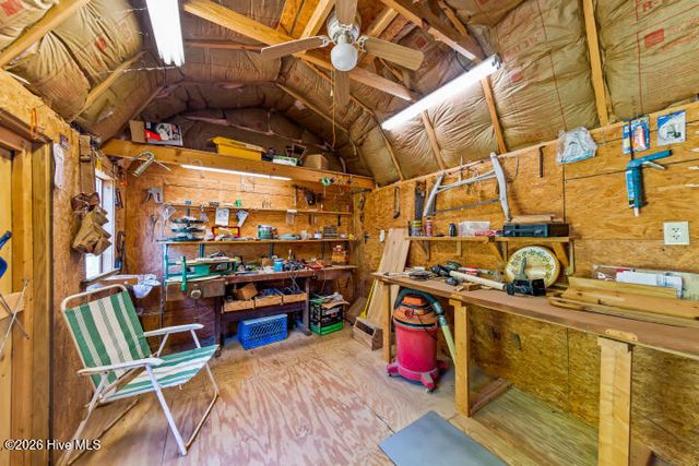 519 Country Club Drive W, Arapahoe, NC 28510