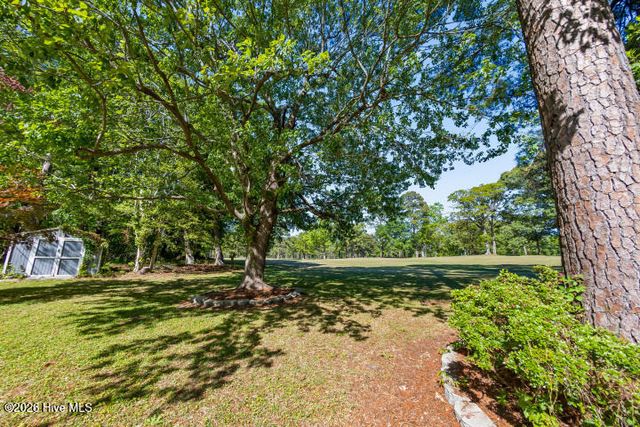 519 Country Club Drive W, Arapahoe, NC 28510