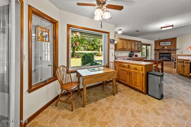 519 Country Club Drive W, Arapahoe, NC 28510