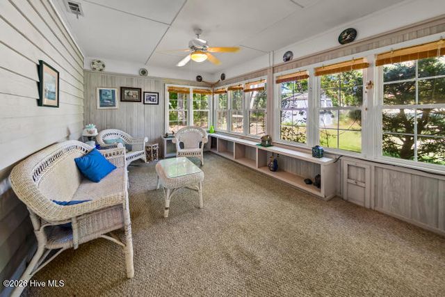 519 Country Club Drive W, Arapahoe, NC 28510