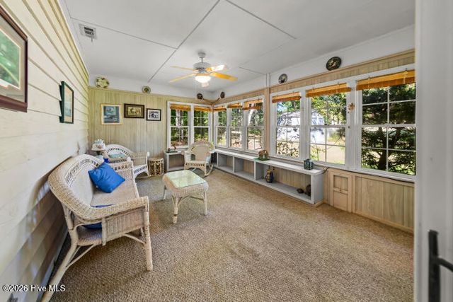 519 Country Club Drive W, Arapahoe, NC 28510