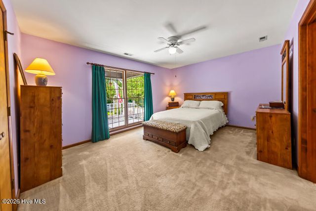 519 Country Club Drive W, Arapahoe, NC 28510