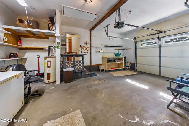 519 Country Club Drive W, Arapahoe, NC 28510