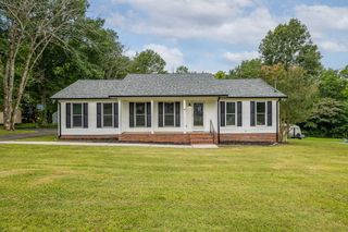 1508 Raby Ave, Shelbyville, TN 37160