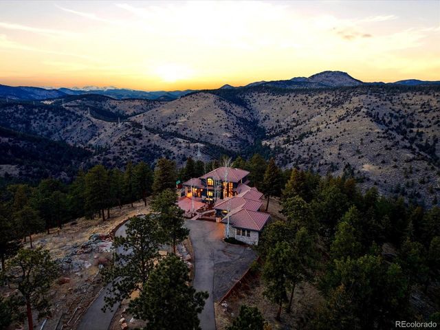 290 Skyhill Dr, Evergreen, CO 80439