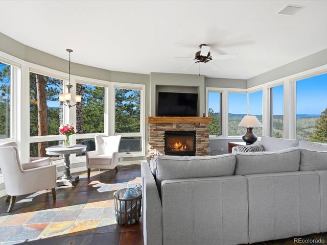 290 Skyhill Dr, Evergreen, CO 80439