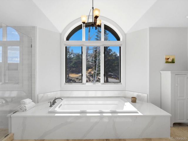 290 Skyhill Dr, Evergreen, CO 80439