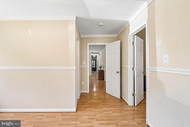 5631 ELLERBIE ST, Lanham, MD 20706