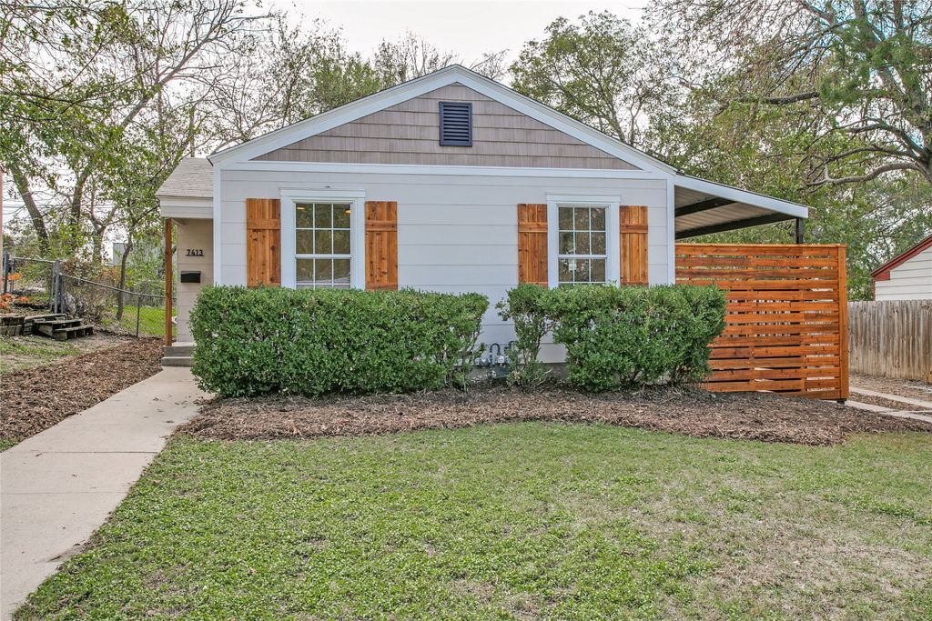 7413 Davenport Avenue, Fort Worth, TX 76116 — exterior