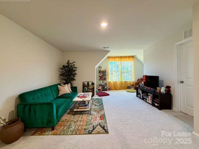 15107 Nichols Hall Drive, Charlotte, NC 28273