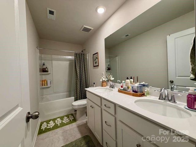 15107 Nichols Hall Drive, Charlotte, NC 28273