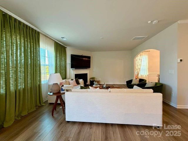 15107 Nichols Hall Drive, Charlotte, NC 28273