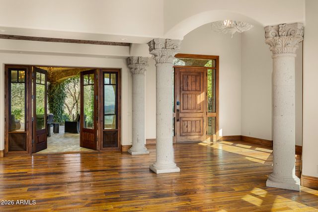 42820 N FLEMING SPRINGS Road, Cave Creek, AZ 85331