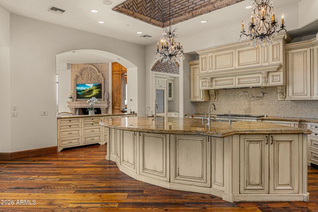 42820 N FLEMING SPRINGS Road, Cave Creek, AZ 85331