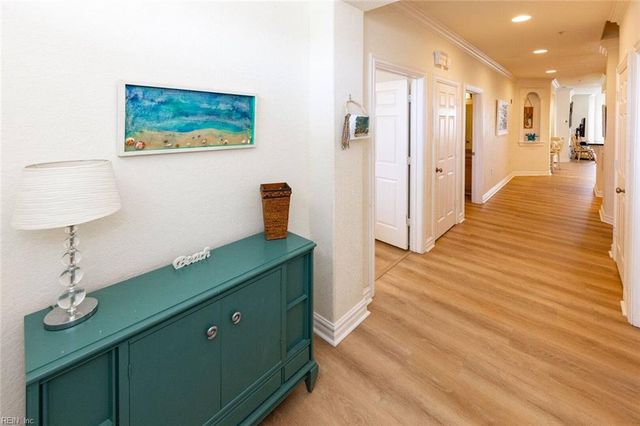 204 Sandbridge Rd Unit 402, Virginia Beach, VA 23456
