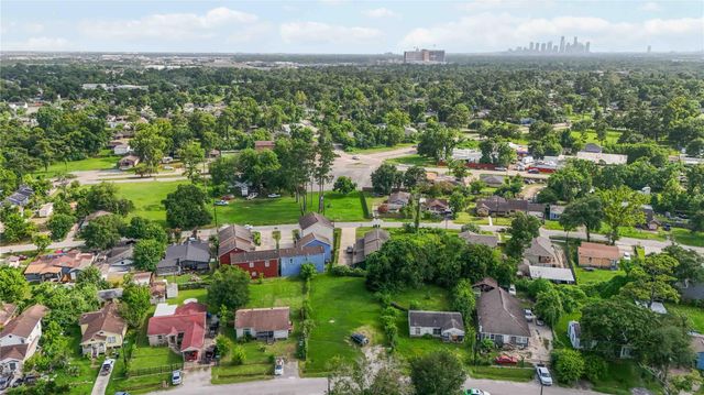 6838 Orville, Houston, TX 77028