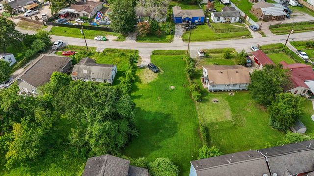 6838 Orville, Houston, TX 77028