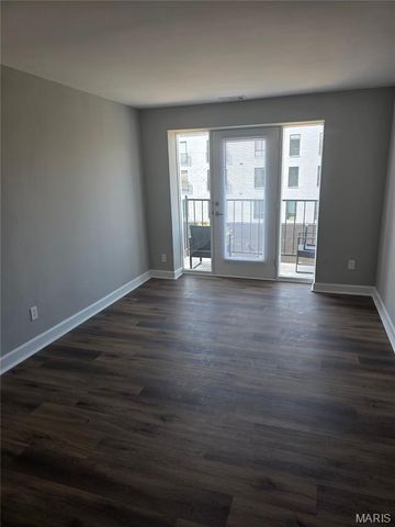 5630 Pershing Avenue 40, St Louis, MO 63112