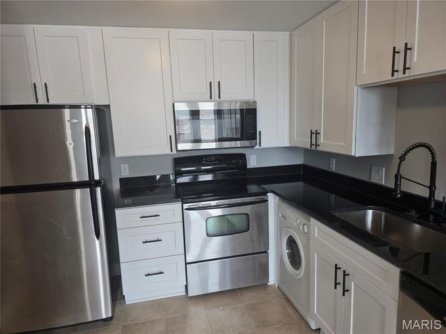 5630 Pershing Avenue 40, St Louis, MO 63112