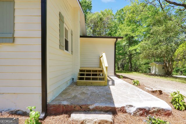 1476 S Highway 42, Forsyth, GA 31029