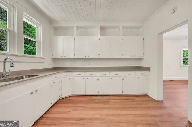 1476 S Highway 42, Forsyth, GA 31029
